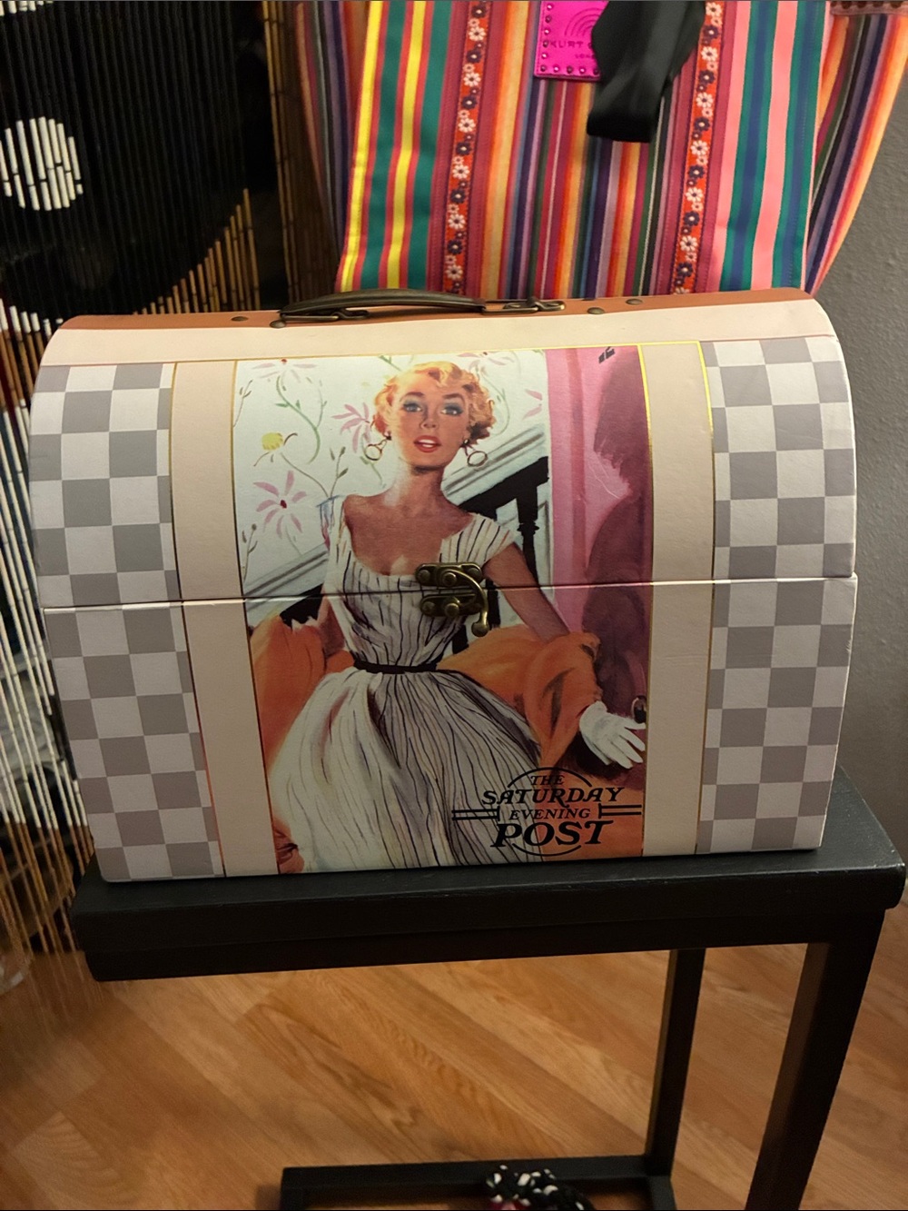 Vintage Illustration Decorative Storage Box - Pink and Cream